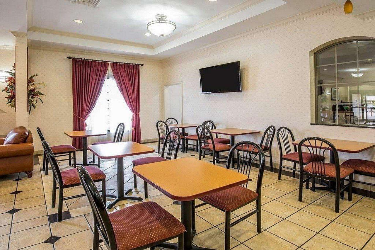 Sonesta Essential Beaumont Hotel Ngoại thất bức ảnh