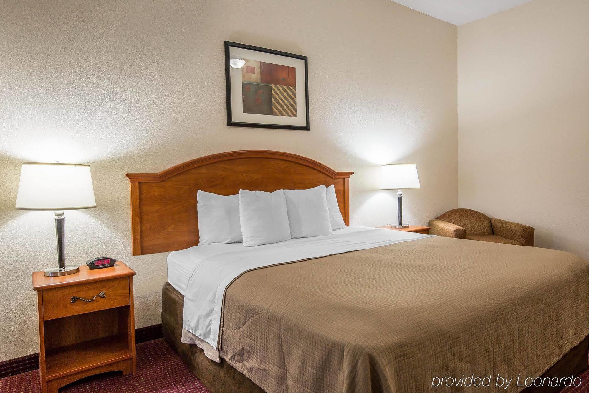 Sonesta Essential Beaumont Hotel Ngoại thất bức ảnh